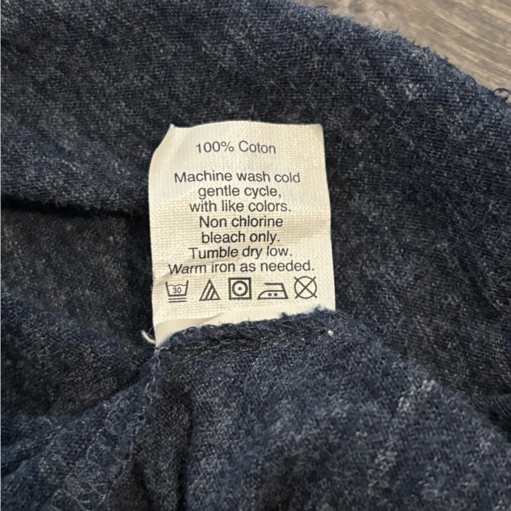 Madewell Sz. M Charcoal Whisper Cotton V-Neck Pocket Tee - Style 04346 - Picture 5 of 5